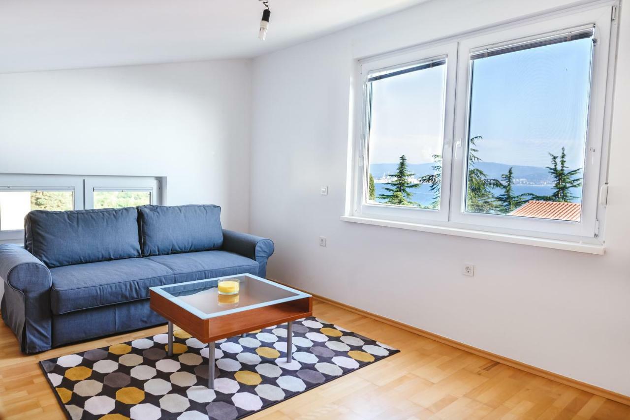 Apartma Joy - Private Beach Διαμέρισμα Ankaran Εξωτερικό φωτογραφία